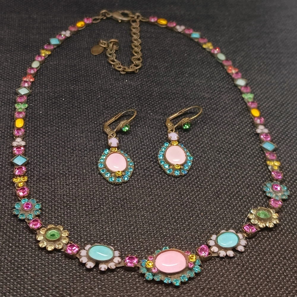 Sorrelli necklace and earrings bundle